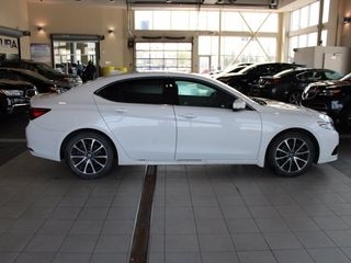 2017 Acura TLX