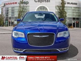 2019 Chrysler 300