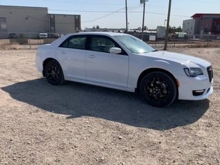 2021 Chrysler 300
